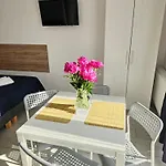 Apartman Polna - Ogrod - Taras - Spokoj Z Dala Od Tlumow *