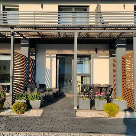 Apartment Polna - Ogrod - Taras - Spokoj Z Dala Od Tlumow Sarbinowo
