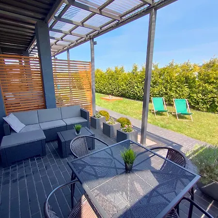 Polna - Ogród - Taras - Spokój Z Dala Od Tłumów Apartamento Sarbinowo